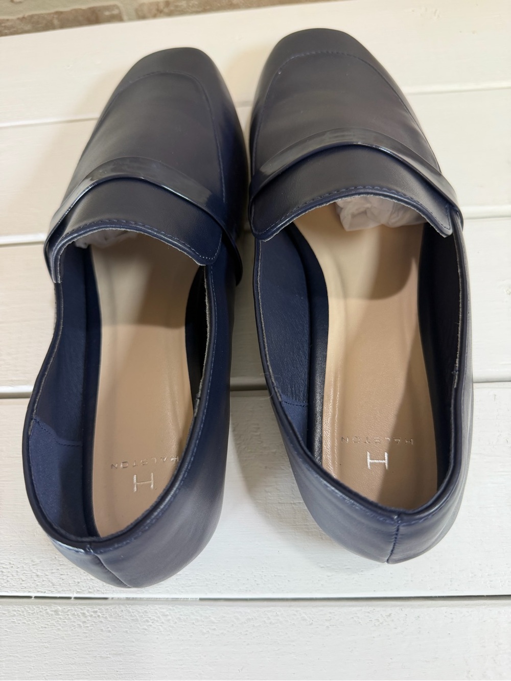 Halston Vincent-S Navy Vegan Leather Loafers Women’s Sz 8.5 Modern Minimalist - Picture 7 of 10